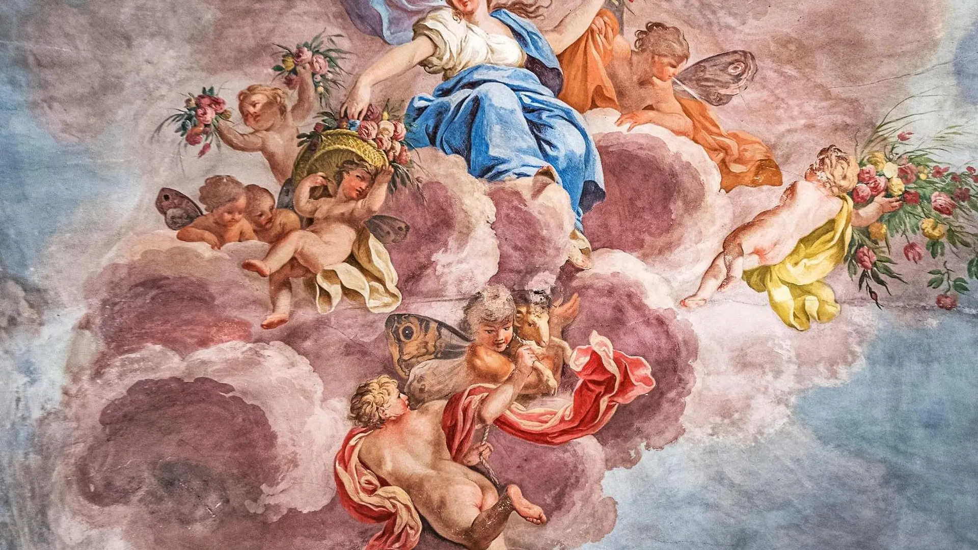 Apartment Dimora Del Palazzo Aldobrandini Del Papa By Interhome Florence