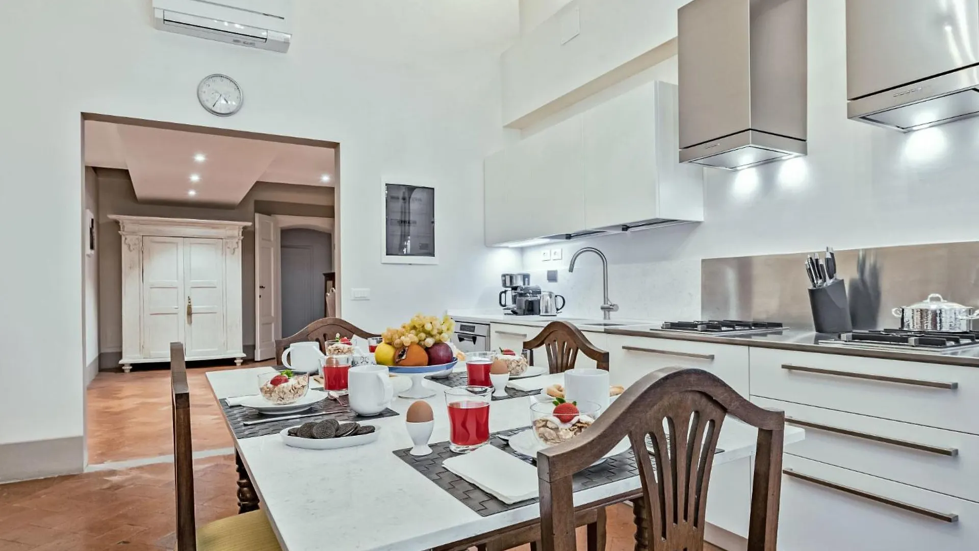 Apartment Dimora Del Palazzo Aldobrandini Del Papa By Interhome Florence