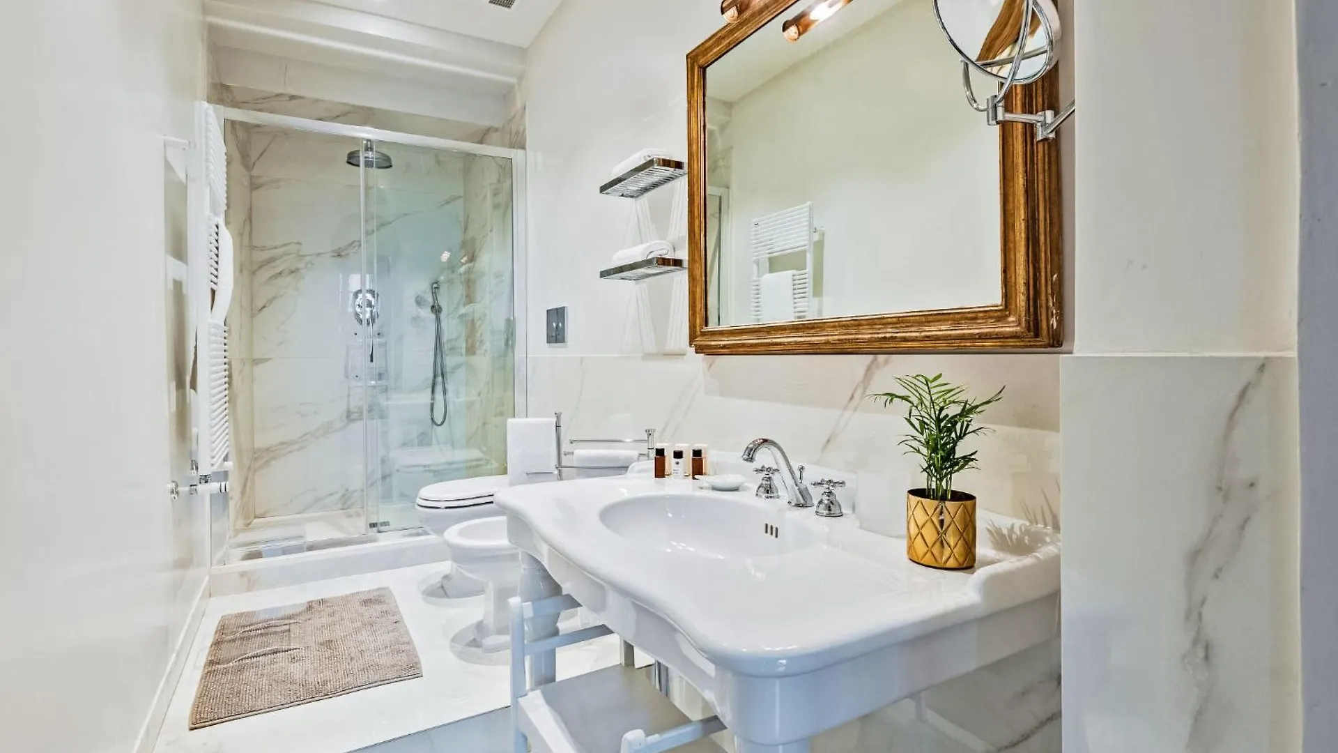 Apartment Dimora Del Palazzo Aldobrandini Del Papa By Interhome Florence Italy